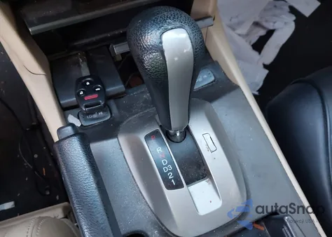 2010 Honda Accord 2.4 Ex-L from USA, damaged, VIN 1HGCS1B83AA019168